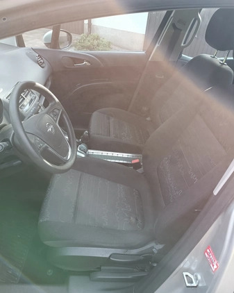 Opel Meriva cena 22900 przebieg: 165000, rok produkcji 2010 z Dobiegniew małe 79